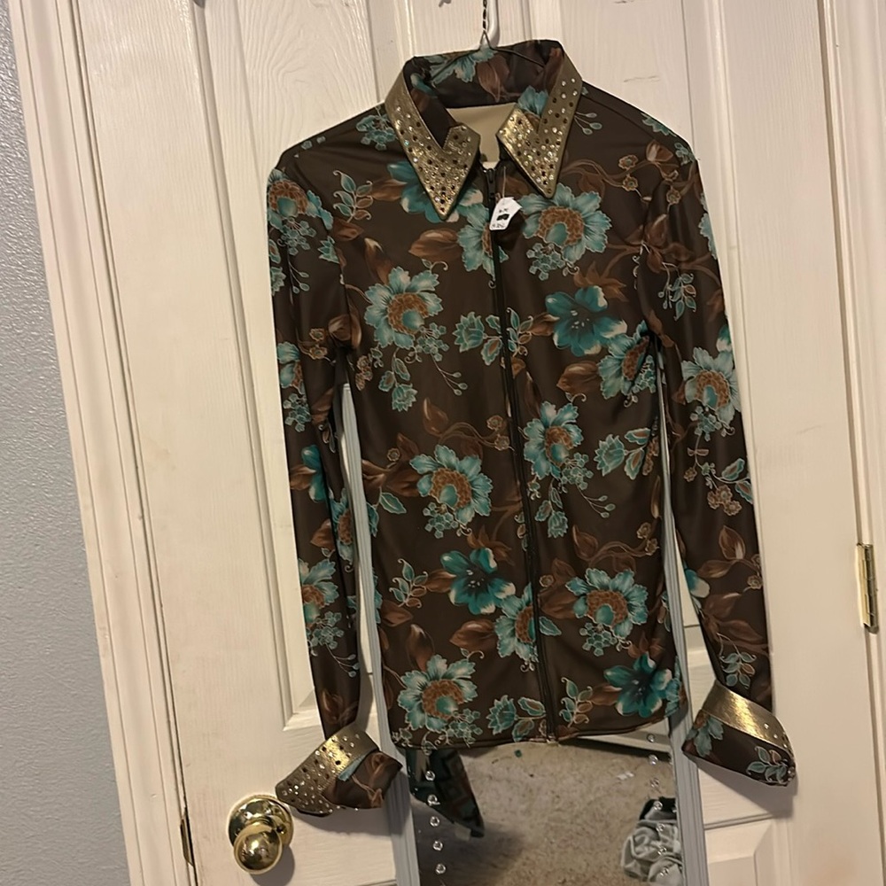 Women’s horse showmanship shirt